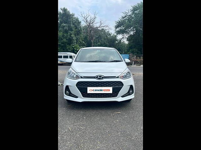 Used 2017 Hyundai Grand i10 in Delhi