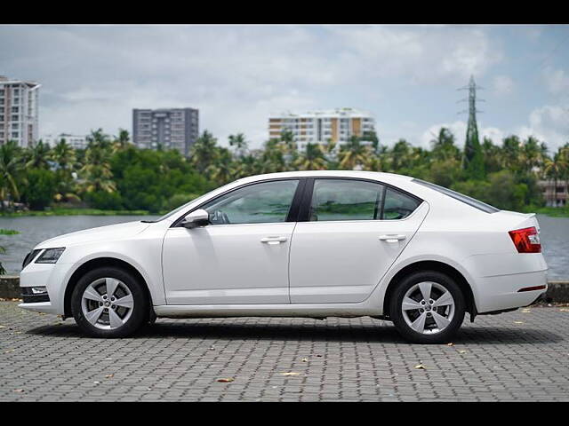 Used Skoda Octavia [2017-2021] 1.8 TSI Style AT in Kochi