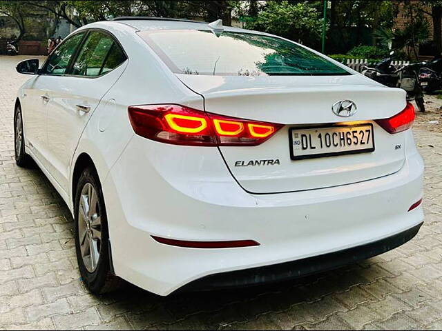 Used Hyundai Elantra SX (O) 2.0 AT in Delhi