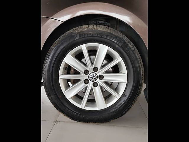 Used Volkswagen Vento [2015-2019] Highline Plus 1.5 AT (D) 16 Alloy in Jaipur