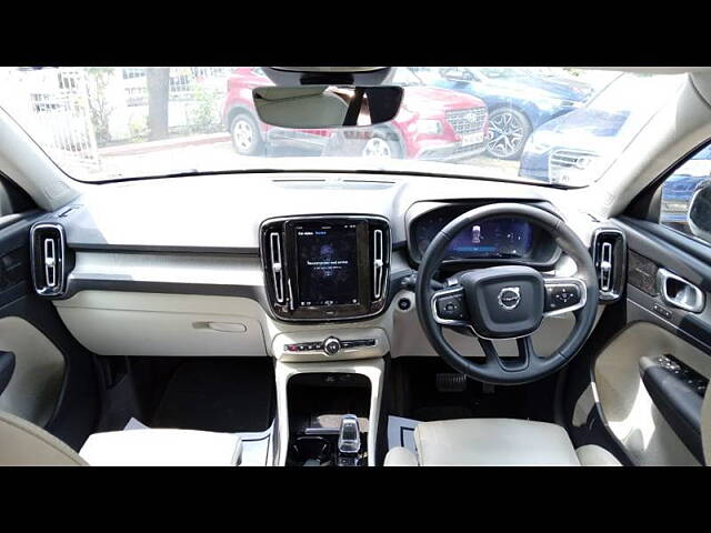 Used Volvo XC40 B4 Ultimate [2022-2023] in Mumbai