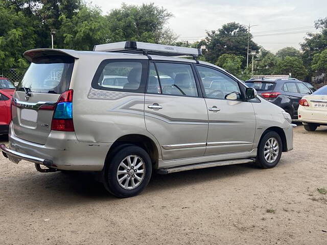 Used Toyota Innova [2005-2009] 2.5 V 7 STR in Hyderabad