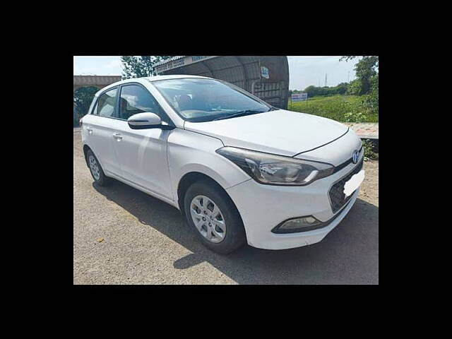 Used Hyundai Elite i20 [2017-2018] Sportz 1.4 CRDI in Gulbarga