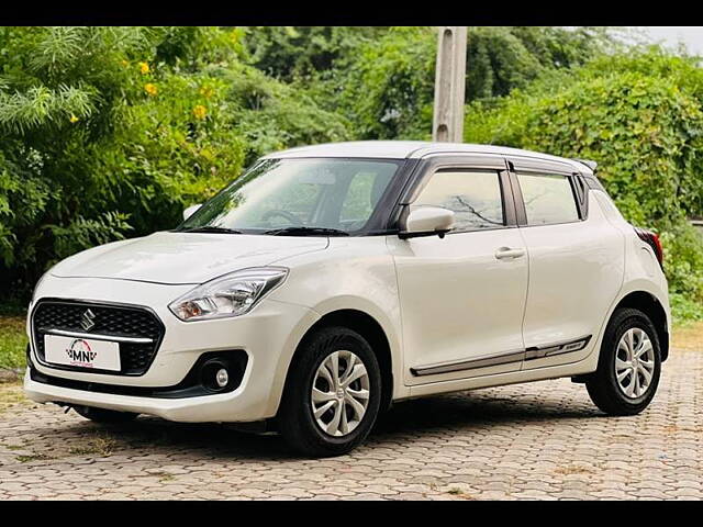 Used Maruti Suzuki Swift [2021-2024] VXi AMT [2021-2023] in Ahmedabad