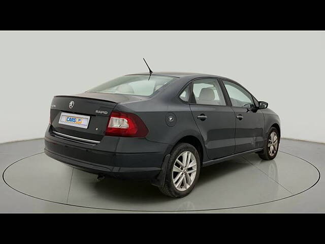 Used Skoda Rapid Style 1.6 MPI AT in Hyderabad