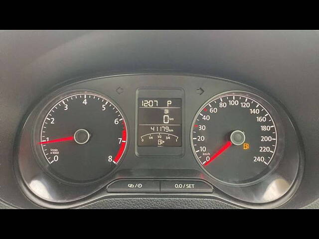 Used Volkswagen Vento Highline Plus 1.0L TSI Automatic in Ahmedabad