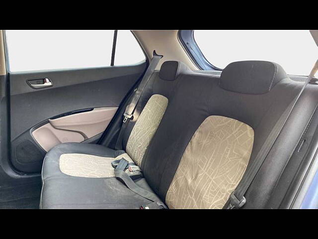 Used Hyundai Grand i10 [2013-2017] Sportz 1.2 Kappa VTVT [2013-2016] in Ahmedabad