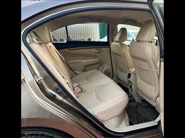 Used Maruti Suzuki Ciaz Alpha Hybrid 1.5 AT [2018-2020] in Ahmedabad