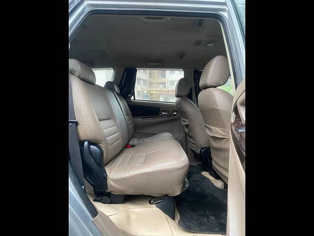 Used Toyota Innova [2013-2014] 2.5 VX 8 STR BS-IV in Mumbai