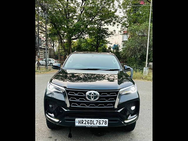 Used Toyota Fortuner [2016-2021] 2.8 4x2 AT [2016-2020] in Chandigarh