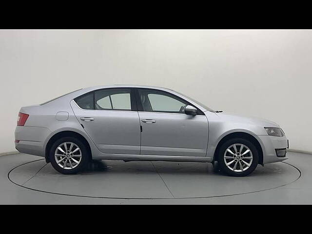 Used Skoda Octavia [2013-2015] Elegance 2.0 TDI AT in Ahmedabad