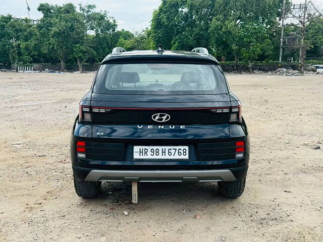 Used Hyundai Venue [2022-2023] SX 1.2 Petrol in Delhi