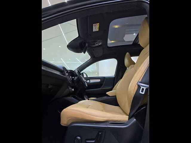 Used Volvo XC40 [2018-2022] Momentum in Bangalore