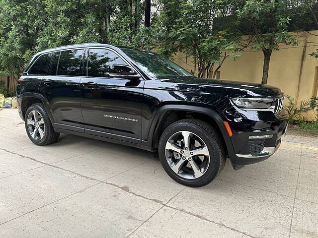 Used Jeep Grand Cherokee Limited (O) 4x4 AT in Hyderabad