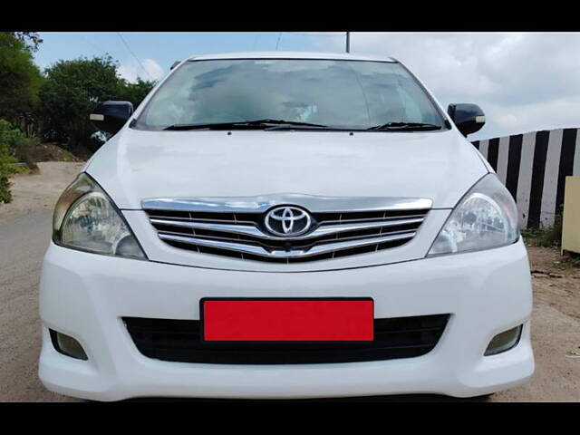 Used 2011 Toyota Innova in Pune