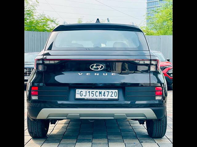 Used Hyundai Venue [2022-2023] S (O) 1.2 Petrol in Surat