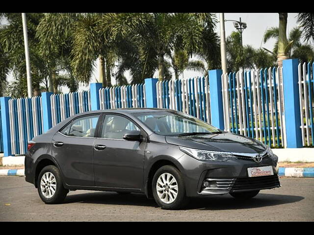 Used Toyota Corolla Altis G Petrol in Kolkata