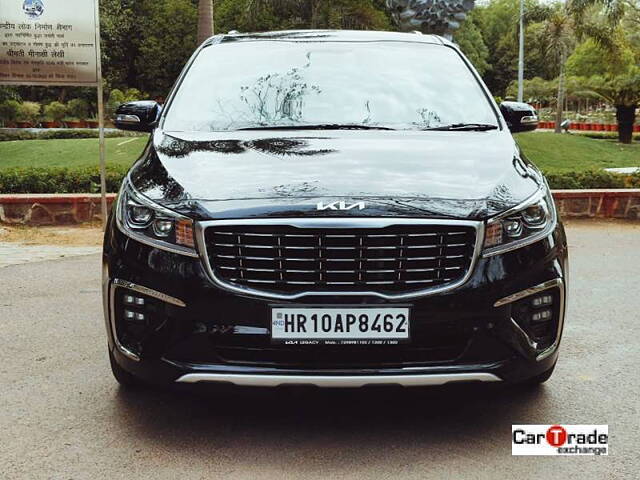 Used 2022 Kia Carnival in Delhi