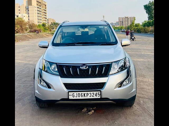 Used 2017 Mahindra XUV500 in Vadodara