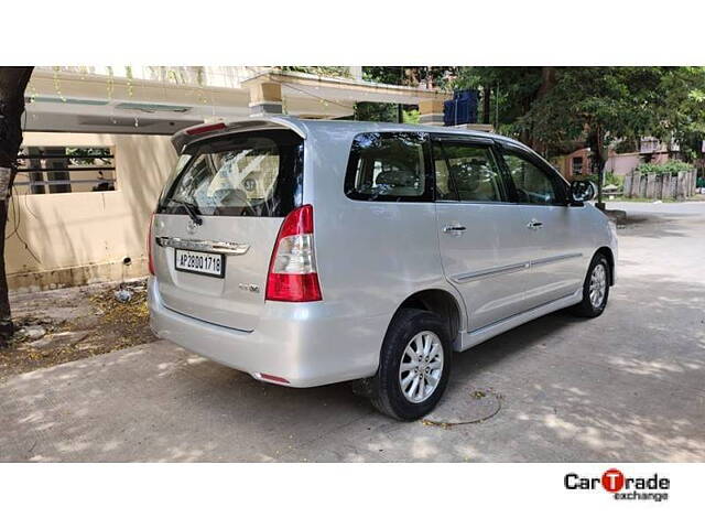 Used Toyota Innova [2009-2012] 2.5 VX 8 STR BS-IV in Hyderabad