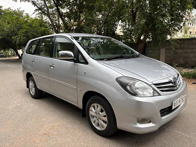 Used Toyota Innova [2005-2009] 2.5 V 7 STR in Bangalore