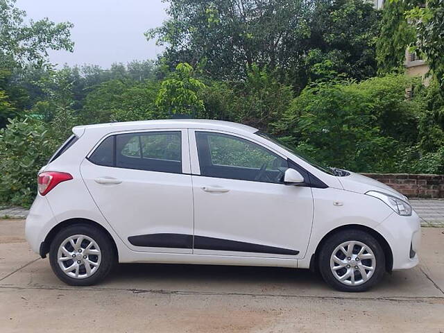 Used Hyundai Grand i10 [2013-2017] Magna 1.2 Kappa VTVT [2013-2016] in Vadodara