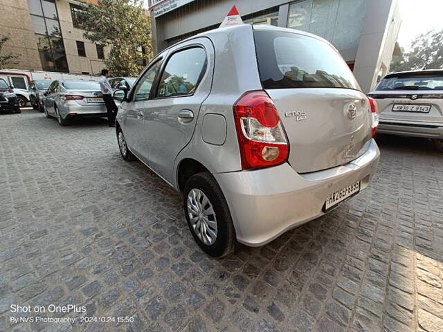 Used Toyota Etios Liva GX in Delhi