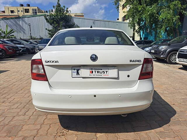 Used Skoda Rapid [2011-2014] Elegance 1.6 MPI MT in Bangalore