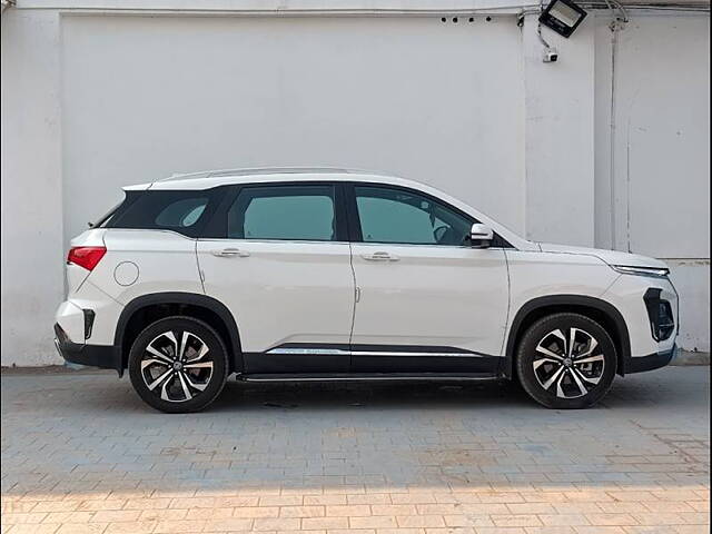 Used MG Hector Plus Savvy Pro 1.5 Turbo Petrol CVT 6 STR in Ahmedabad