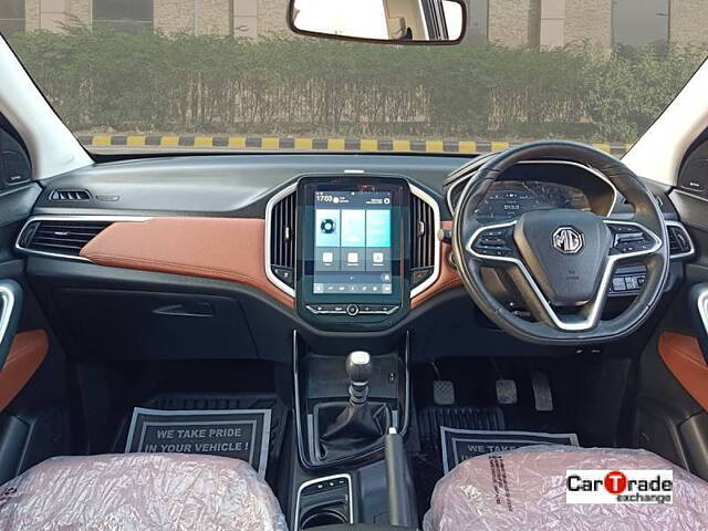 Used MG Hector Plus Sharp 2.0 Diesel Turbo MT 6-STR in Delhi