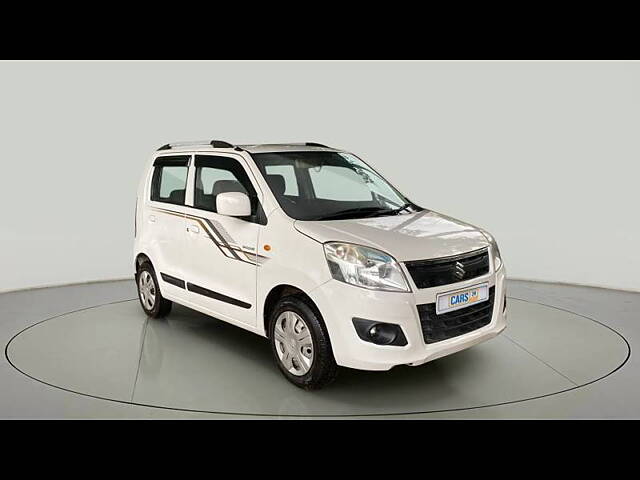 Used 2017 Maruti Suzuki Wagon R in Ahmedabad