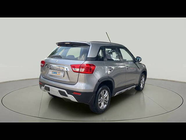 Used Maruti Suzuki Vitara Brezza [2016-2020] ZDi Plus in Ahmedabad