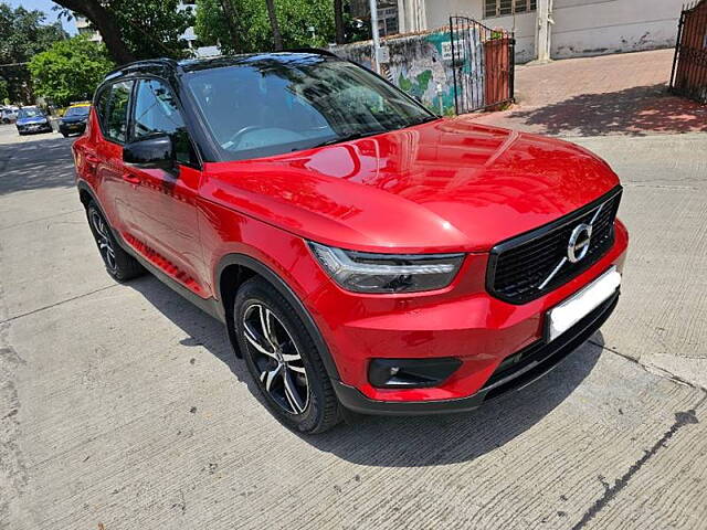 Used 2020 Volvo XC40 in Mumbai