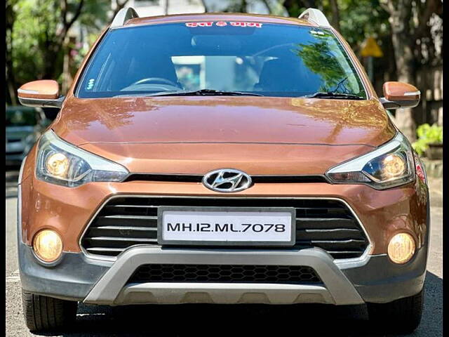 Used 2015 Hyundai i20 Active in Mumbai