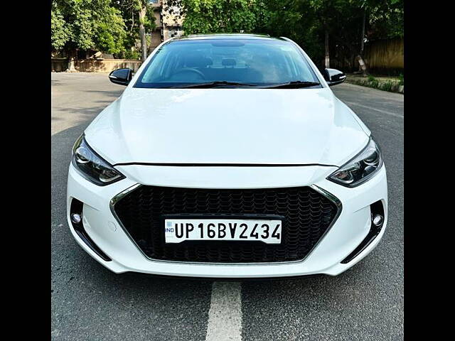 Used 2018 Hyundai Elantra in Delhi