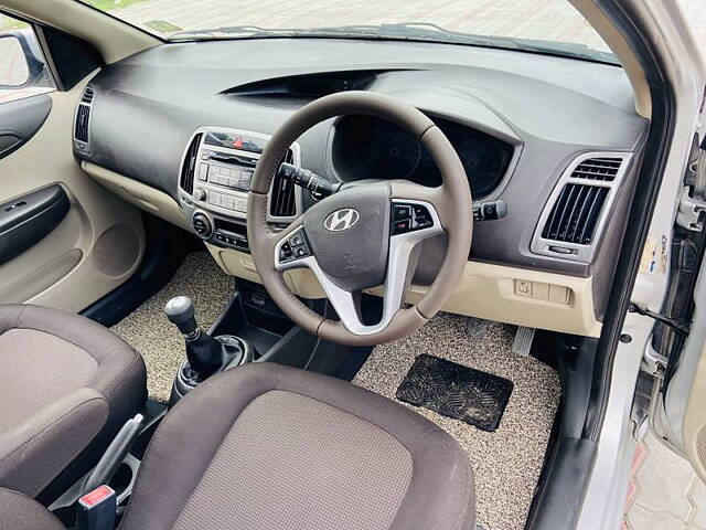 Used Hyundai i20 [2010-2012] Asta 1.2 (O) With Sunroof in Delhi