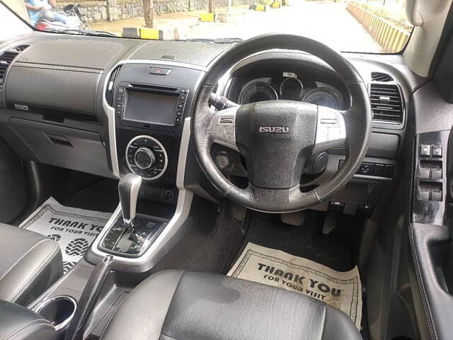 Used Isuzu MU-X [2017-2018] 4x2 in Mumbai