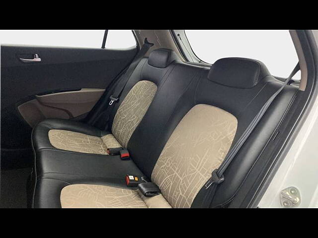 Used Hyundai Grand i10 Sportz AT 1.2 Kappa VTVT in Kochi