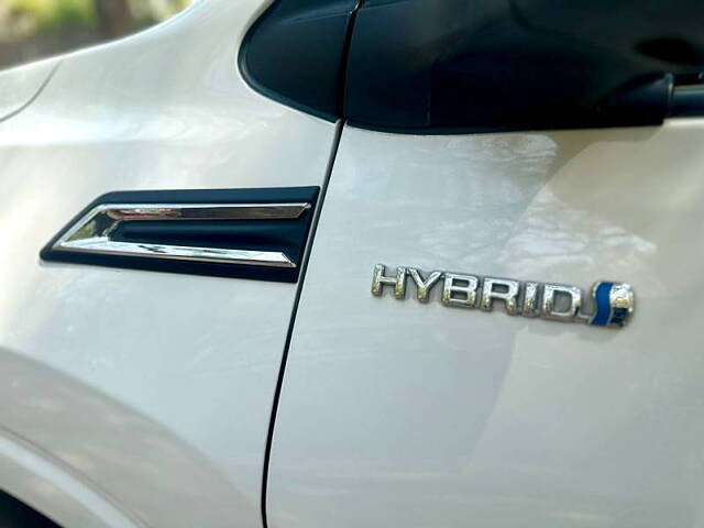 Used Toyota Innova Hycross VX Hybrid 7 STR in Delhi