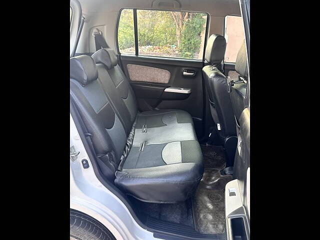 Used Maruti Suzuki Wagon R 1.0 [2014-2019] VXI AMT in Vadodara