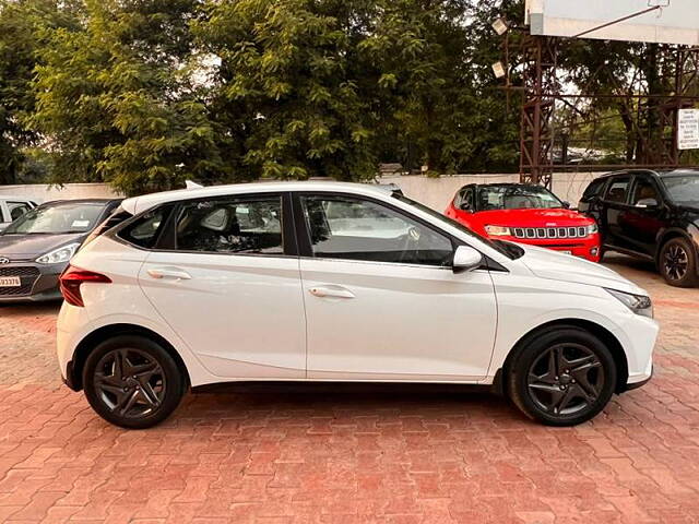 Used Hyundai i20 [2020-2023] Sportz 1.5 MT Diesel in Ahmedabad