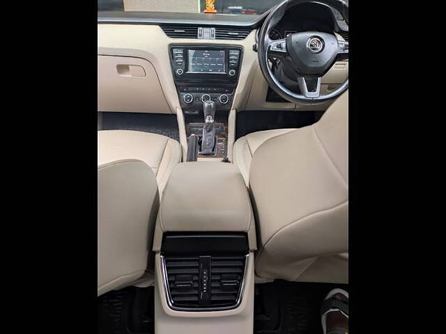 Used Skoda Octavia [2017-2021] 2.0 TDI CR Style Plus AT [2017] in Mumbai