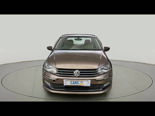 Used Volkswagen Vento Highline 1.2 (P) AT in Delhi