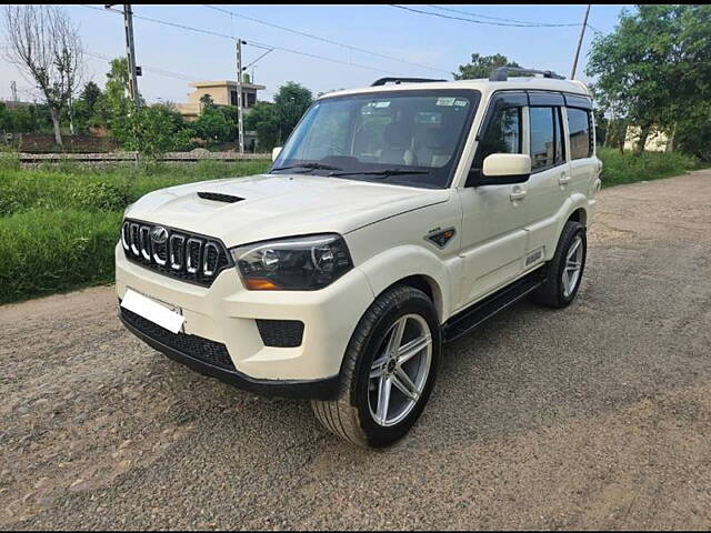 Used 2017 Mahindra Scorpio in Ludhiana