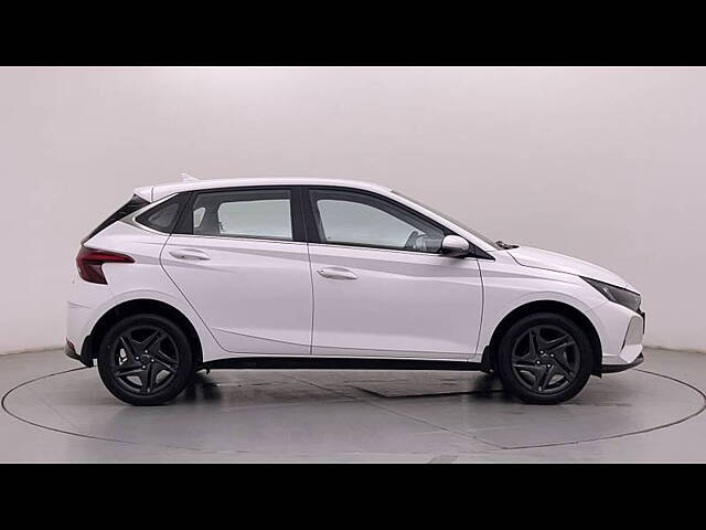 Used Hyundai i20 [2020-2023] Sportz 1.2 MT [2020-2023] in Lucknow