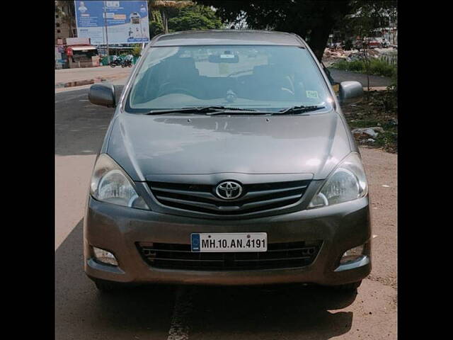 Used 2010 Toyota Innova in Sangli