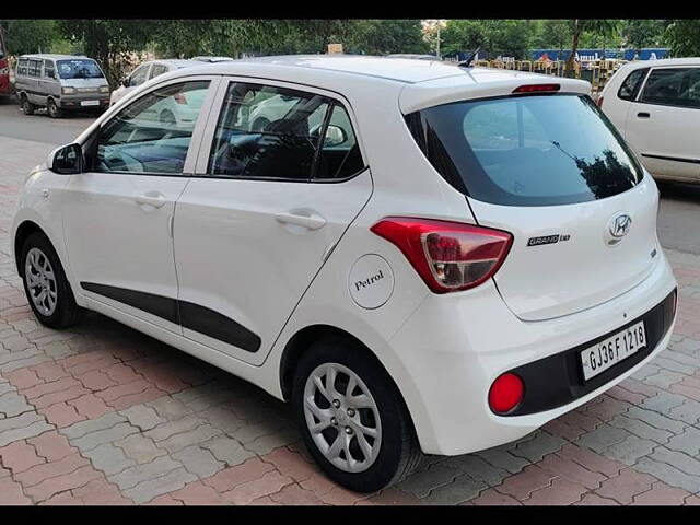 Used Hyundai Grand i10 Magna 1.2 Kappa VTVT in Rajkot