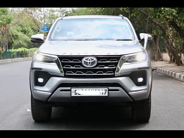 Used 2021 Toyota Fortuner in Delhi