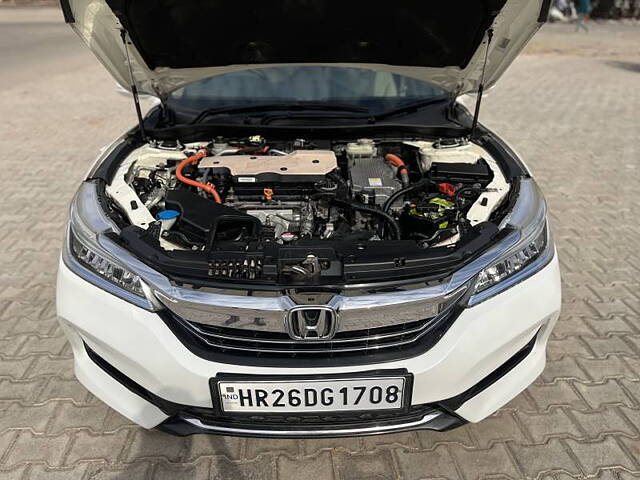 Used Honda Accord Hybrid in Delhi