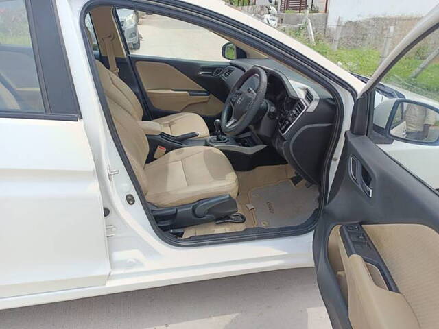 Used Honda City V Petrol MT in Hyderabad